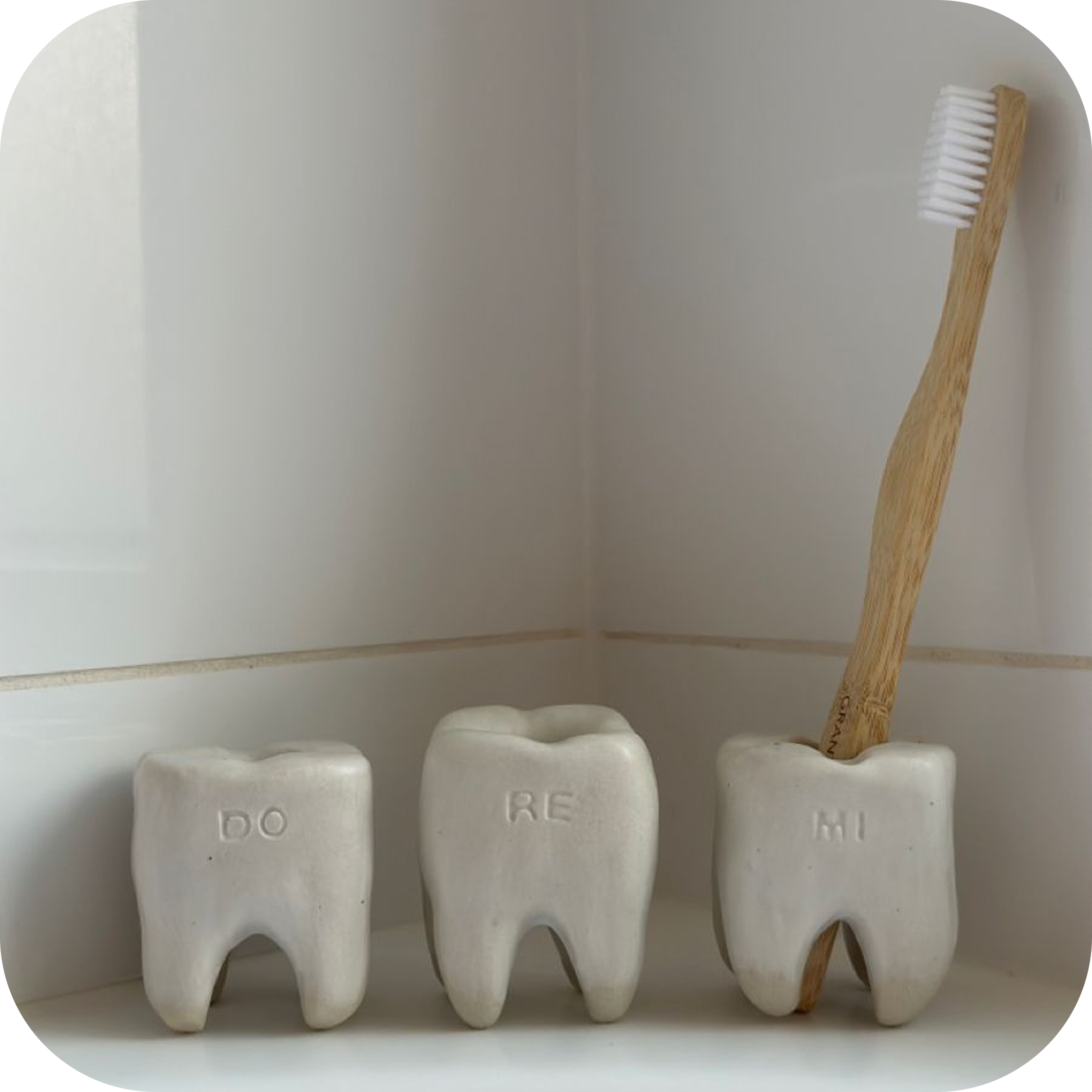 Tooth Brush Holders